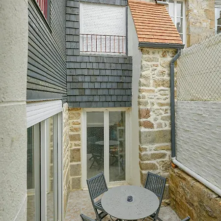 La Maison Au Coeur Medieval 아파트